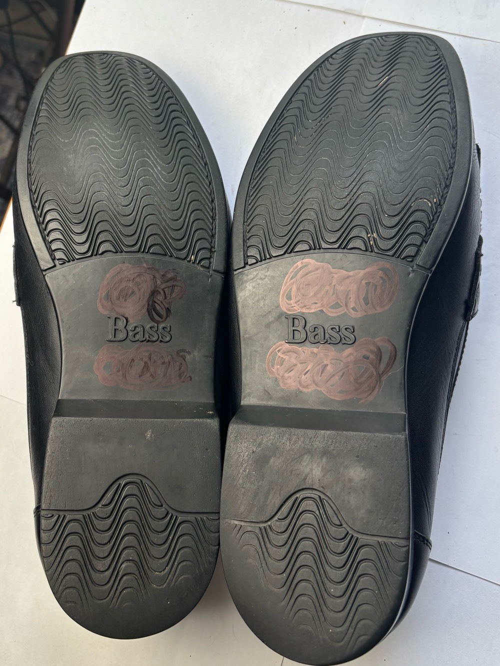 G.H. Bass Weejuns Mens 10.5 M Black Leather Kiltie Tassle Loafer Moc Toe Slip On - Picture 7 of 12